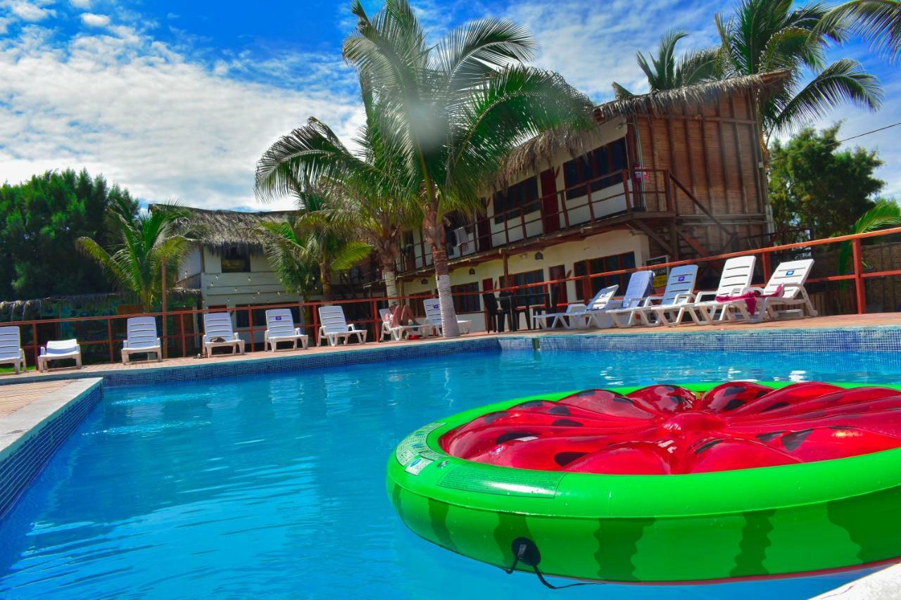 Wild Rover Beach Máncora Exterior photo